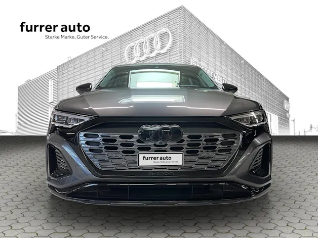 Audi Q8 55 e-tron Black Edition quattro
