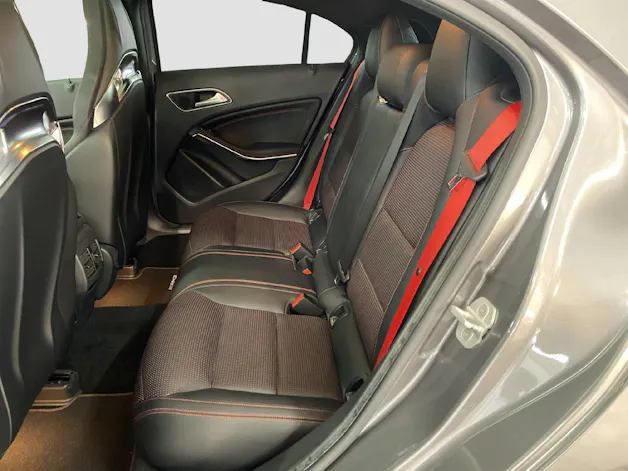 Mercedes-Benz A 45 AMG 4MATIC