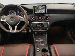 Mercedes-Benz A 45 AMG 4MATIC