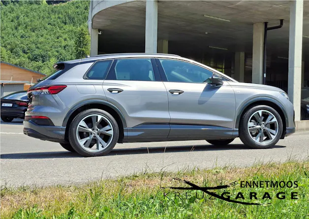 Audi Q4 e-tron 45 Edition Swiss Ski quattro *inkl. Winterkomplettrad + Garantie*