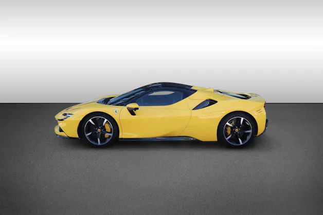 Ferrari SF90 Spider