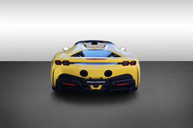 Ferrari SF90 Spider