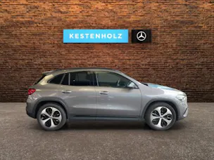 Mercedes-Benz GLA 200 7G-DCT