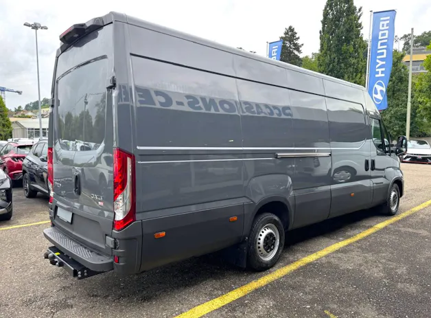 Iveco 35 S 16 A8 Lang Automatik