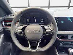 Škoda Kamiq 1.5 TSI Dynamic DSG