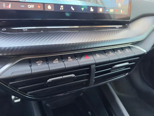 SKODA Octavia Combi 2.0 TSI DSG Dynamic 4x4