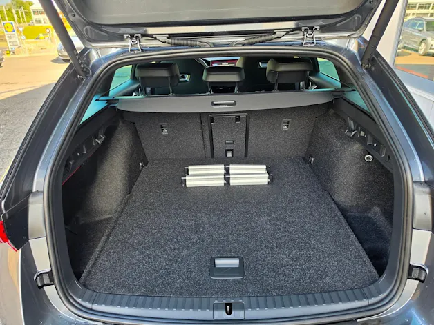 SKODA Octavia Combi 2.0 TSI DSG Dynamic 4x4