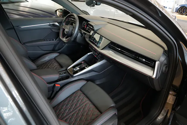 Audi S3 Sportback 2.0 TFSI quattro S-tronic