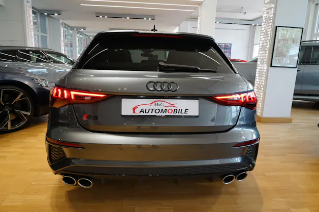 Audi S3 Sportback 2.0 TFSI quattro S-tronic