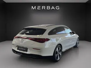 Mercedes-Benz CLA SB 180 8G-DCT