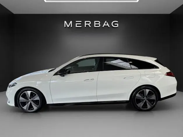 Mercedes-Benz CLA SB 180 8G-DCT