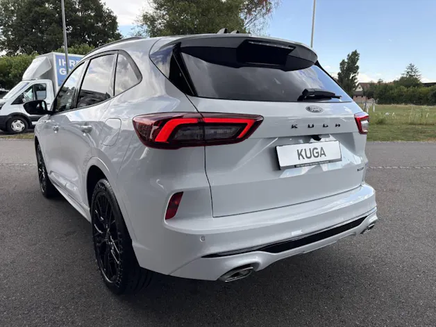 Ford Kuga 2.5 Hybrid ST-Line X 4x4