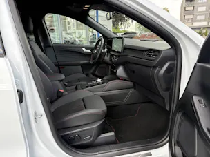 Ford Kuga 2.5 Hybrid ST-Line X 4x4