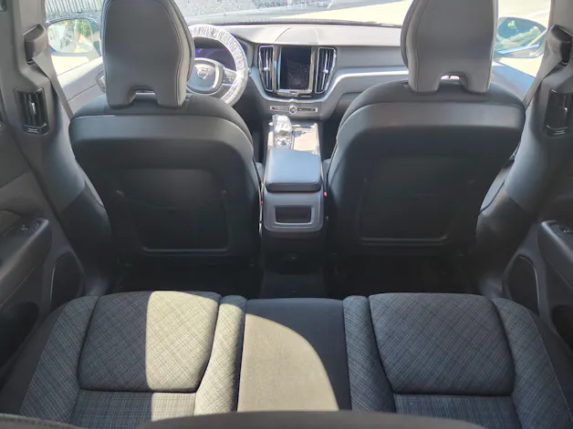 VOLVO XC60 B4 Benzin Mild Hybrid Momentum Geartronic