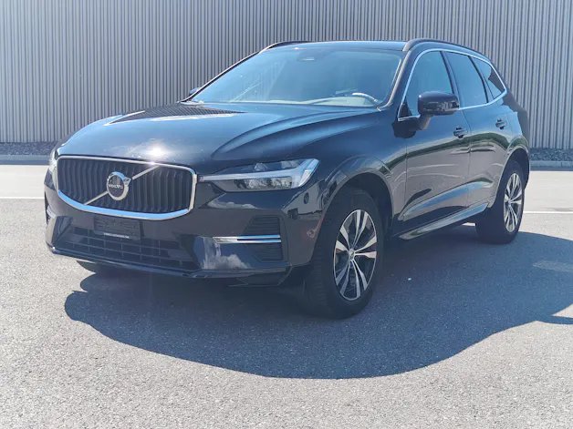 VOLVO XC60 B4 Benzin Mild Hybrid Momentum Geartronic