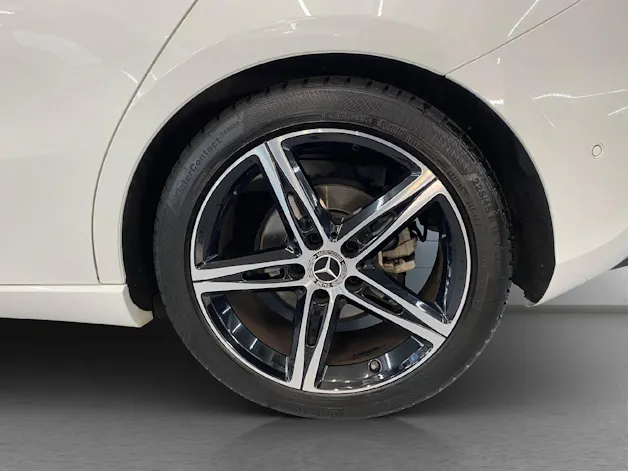 Mercedes-Benz A 180 Progressive