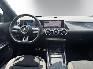 Mercedes-Benz GLA 250 4Matic 8G-DCT Swiss Star