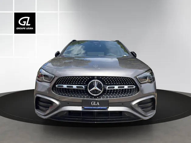 Mercedes-Benz GLA 250 4Matic 8G-DCT Swiss Star