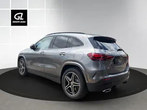 Mercedes-Benz GLA 250 4Matic 8G-DCT Swiss Star