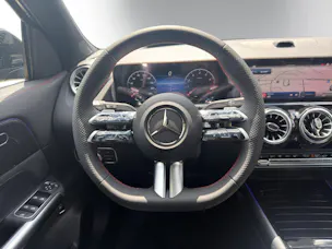 Mercedes-Benz GLA 250 4Matic 8G-DCT Swiss Star