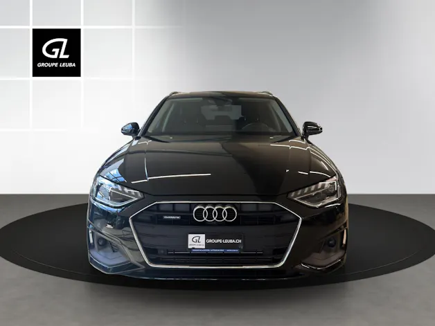 Audi A4 Avant 40 adv S-tro qua