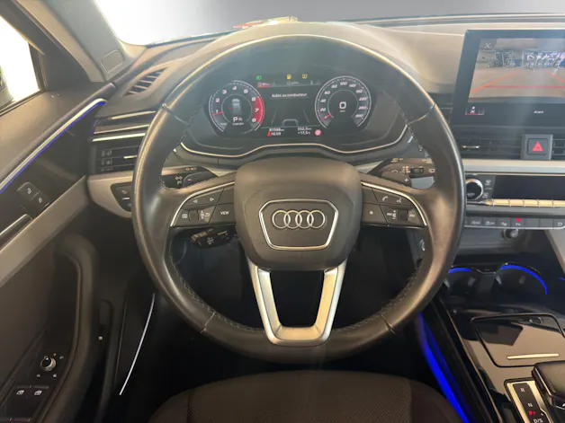Audi A4 Avant 40 adv S-tro qua