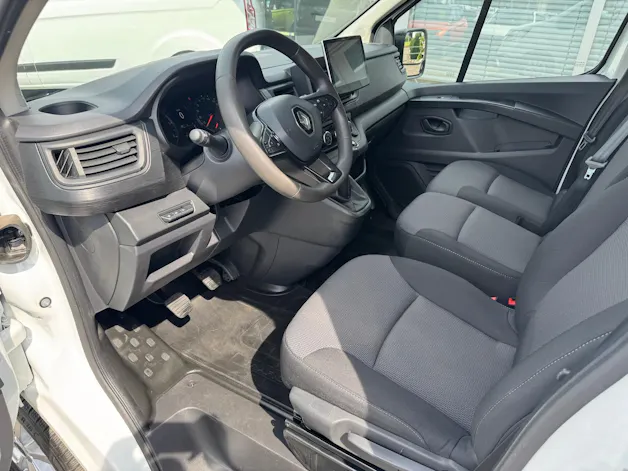 Renault Trafic 2.0 dCi 150 ADVANCE L2H2