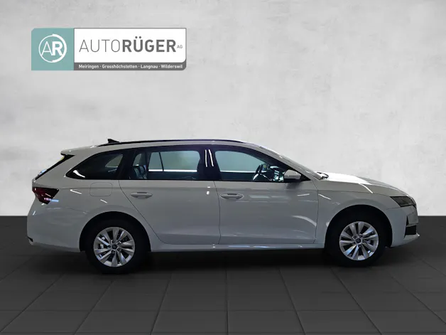 Škoda Octavia Combi 1.5 TSI mHEV DSG Selection