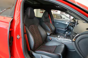 Audi RS6 Avant 4.0 TFSI V8 quattro Tiptronic Audi Exclusive