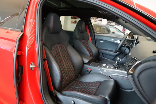 Audi RS6 Avant 4.0 TFSI V8 quattro Tiptronic Audi Exclusive
