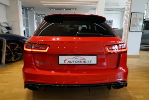 Audi RS6 Avant 4.0 TFSI V8 quattro Tiptronic Audi Exclusive