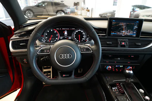 Audi RS6 Avant 4.0 TFSI V8 quattro Tiptronic Audi Exclusive