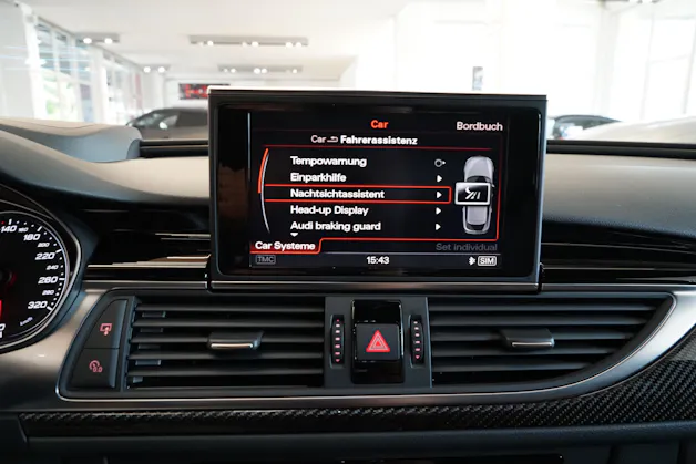 Audi RS6 Avant 4.0 TFSI V8 quattro Tiptronic Audi Exclusive