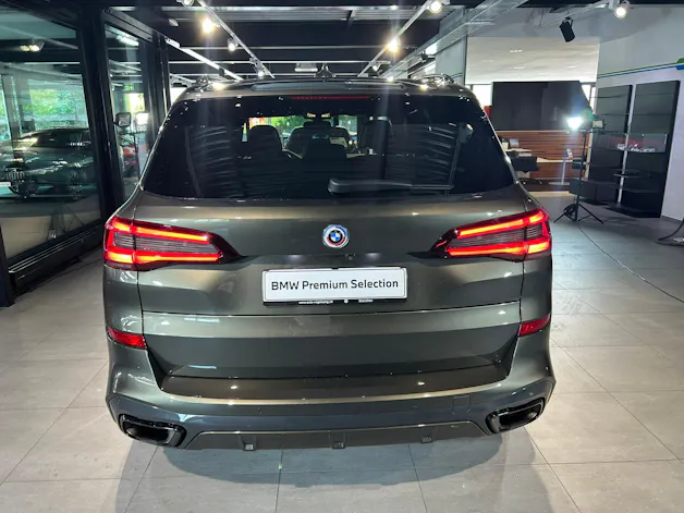 BMW X5 xDrive 48V 40d M Sport Steptronic
