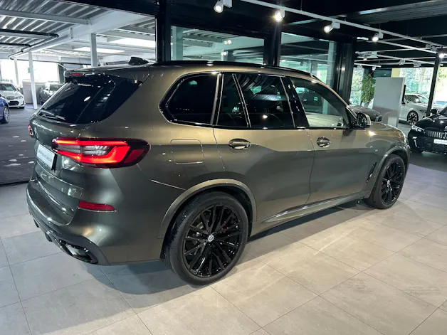 BMW X5 xDrive 48V 40d M Sport Steptronic