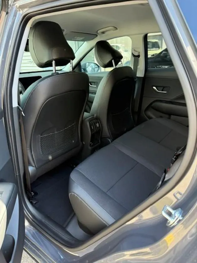 HYUNDAI Kona 65,4 kWh Electric Amplia