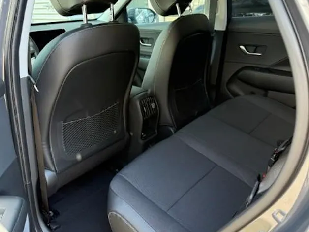 HYUNDAI Kona 65,4 kWh Electric Amplia