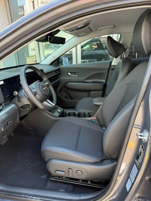 HYUNDAI Kona 65,4 kWh Electric Amplia