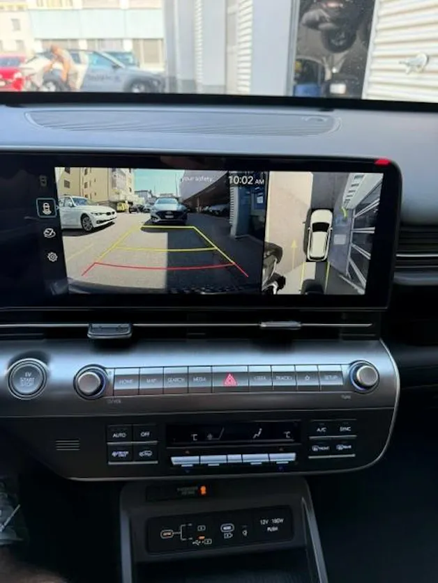 HYUNDAI Kona 65,4 kWh Electric Amplia