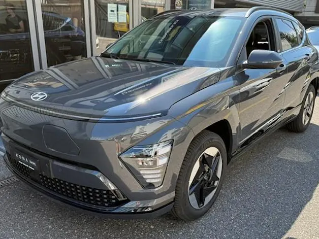 HYUNDAI Kona 65,4 kWh Electric Amplia