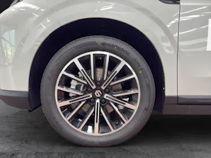 Leapmotor B10 1.5 Hybrid EV
