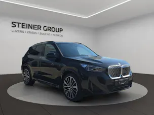 BMW iX1 xDrive 30 M Sport