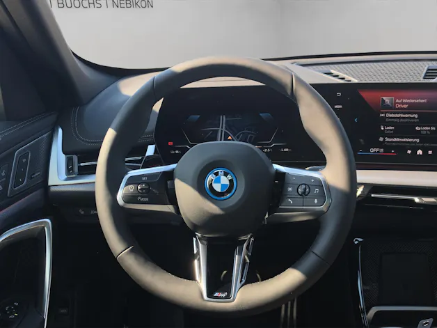 BMW iX1 xDrive 30 M Sport