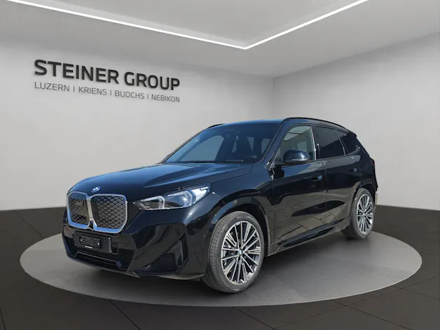 BMW iX1 xDrive 30 M Sport
