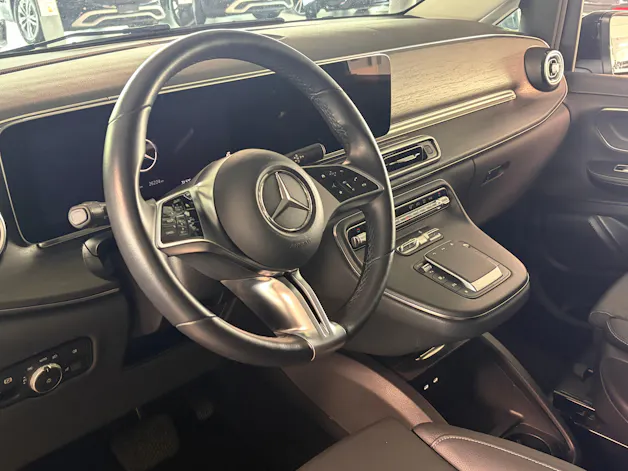 Mercedes-Benz V 250 d 4MATIC AVANTGARDE Lang (FL)