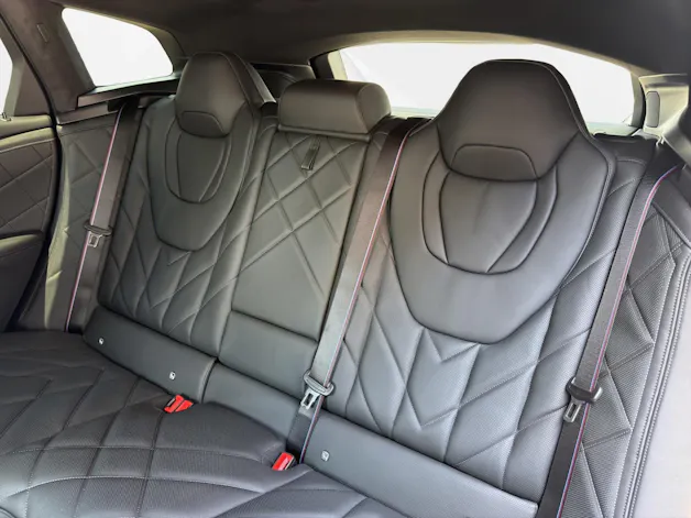 BMW XM xDrive 50e PHEV