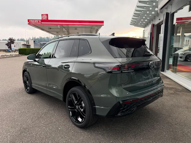 VW Tiguan 2.0 TSI DSG R-Line Plus 4Motion