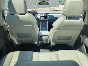 Land Rover Range Rover Evoque 2.0 Si4 SE AT9