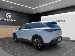 PEUGEOT 5008 NEW 97kWh Long Range Allure