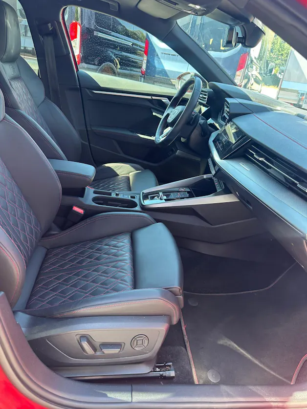 AUDI S3 Sportback 2.0 TFSI quattro S-Tronic
